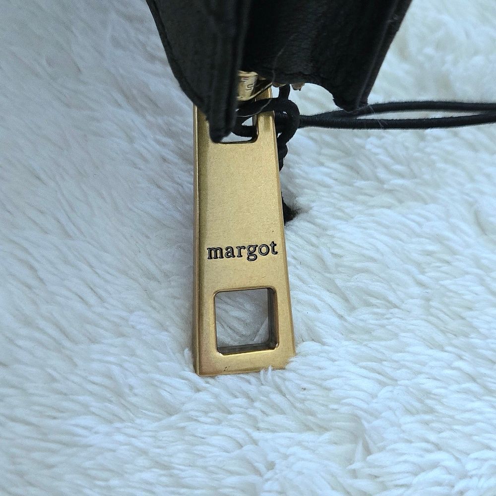 Margot New York🗽 "Emmy" Card Holder - NWT - Picture 11 of 16